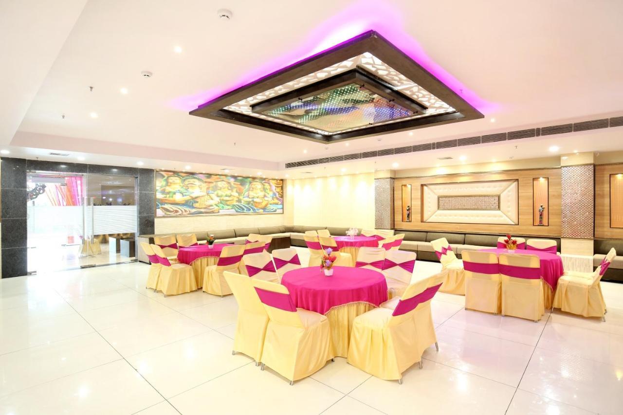 Hotel Grand M Lajjo Лудхіяна Екстер'єр фото